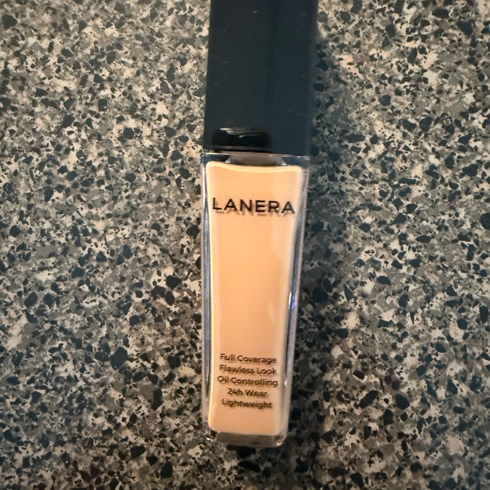 Lanera Full Coverage Foundation
